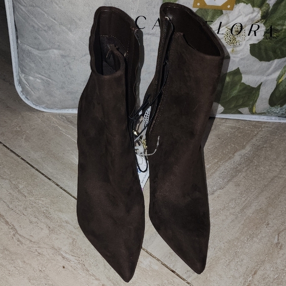 nine westBrown Suede Ankle Boots with Gold Heel - Picture 3 of 4